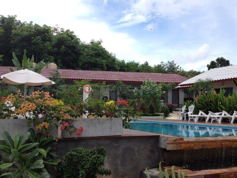 Phuket Muay Thai House Chalong Exteriör bild