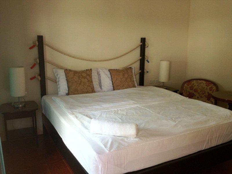 Phuket Muay Thai House Chalong Exteriör bild
