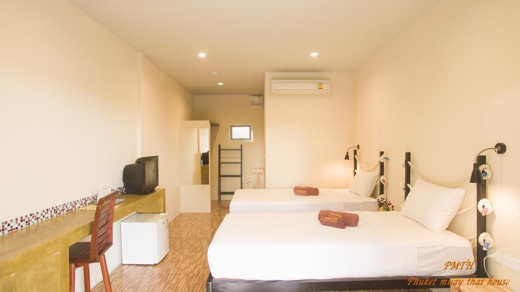 Phuket Muay Thai House Chalong Exteriör bild